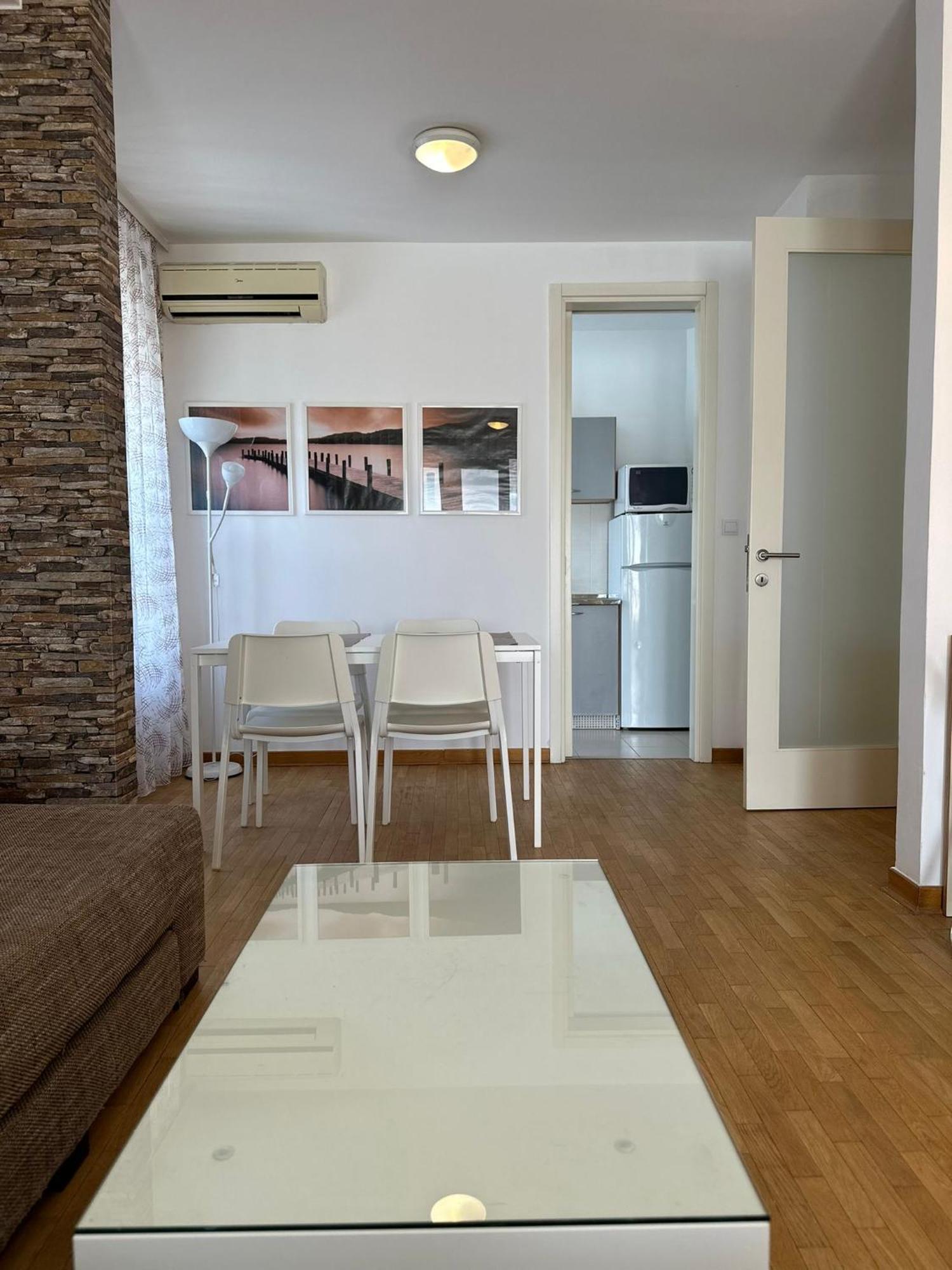 Nevena Belville Apartments Belgrade Room photo